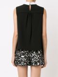 sleeveless blouse