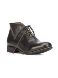 lace-up ankle boots