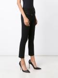 slim-fit cropped trousers