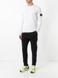 round neck jumper
