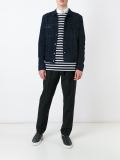 胸袋饰摁扣夹克