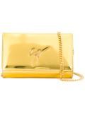 Lory clutch