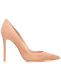 classic pumps 