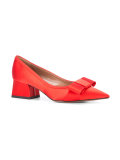 pointed bow pumps