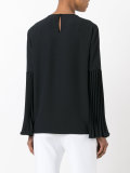 pleated sleeve blouse