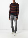 slim-fit jeans 