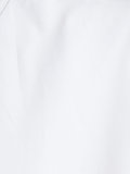 sleeveless shirt