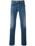 straight-leg jeans 