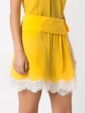 lace details skirt