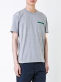 zip pocket T-shirt