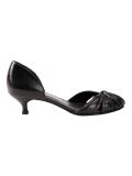 low-heel pumps