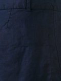 loose-fit trousers