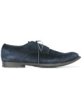 lace-up oxford shoes