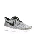'Roshe NM'运动鞋