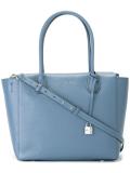 logo plaque tote bag