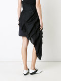 asymmetric skirt