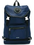 strap fastening backpack