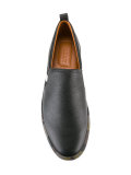 slip-on sneakers 