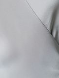 深v领晚礼服