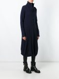 zipped coat 