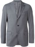 three button blazer