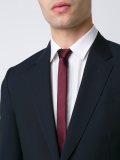 skinny tie
