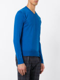 V-neck jumper