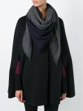printed scarf 