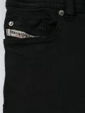 'Sleenker' jeans