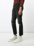 ripped jeans 