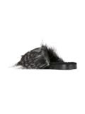 'Pentanuki' slippers