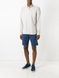 round collar shirt