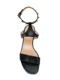 Valentino Garavani Rockstud凉鞋