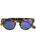 'Voyager' sunglasses