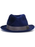 contrast band hat