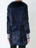 'Allurement'贴袋外套