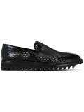 perforated slippers 
