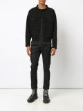 collarless buttoned jacket