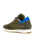 lateral patch sneakers