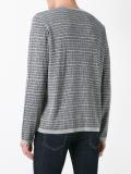 patterned V-neck T-shirt