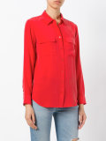 buttoned blouse 