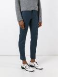 slim-fit cropped trousers