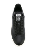 lace up trainers 