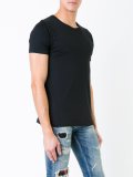 plain T-shirt 