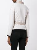 round neck buttoned jacket