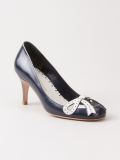 mid-heel pumps