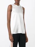 sleeveless top