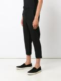 tapered cropped trousers