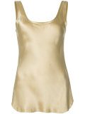 scoop neck tank top