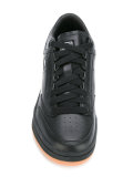 lace up trainers 